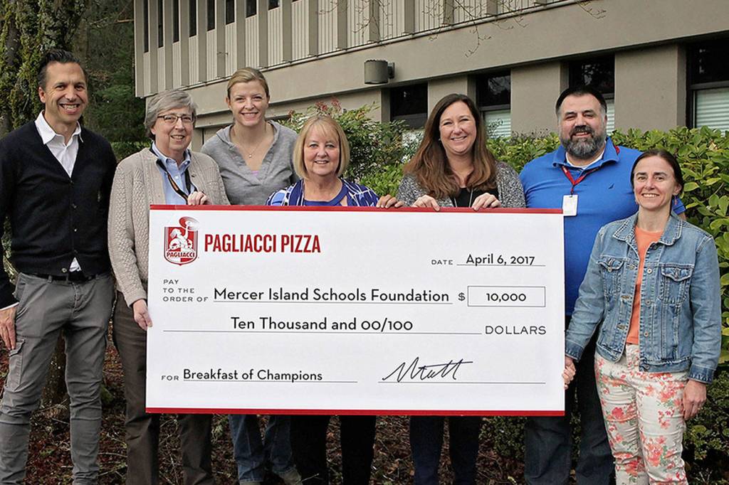 Pagliacci Pizza donates to Mercer Island Schools Foundation