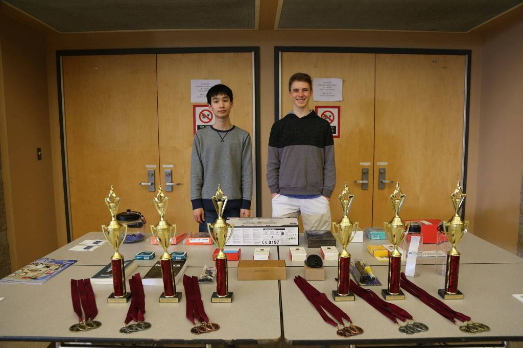 Alan Bi and Chris Elliott hope to involve the community in coding and computer science education. Photo via teamscode.com