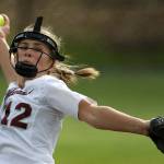 Islanders display determination, heart in season finale on the softball field