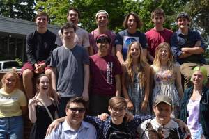 Mercer Island School District celebrates Crest graduates