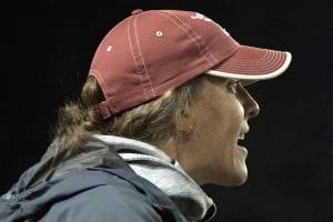 Gillis wins coach of the year honors