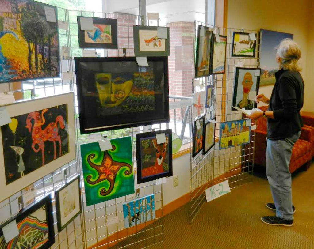 MIVAL Jr. show opens in Wells Fargo lobby