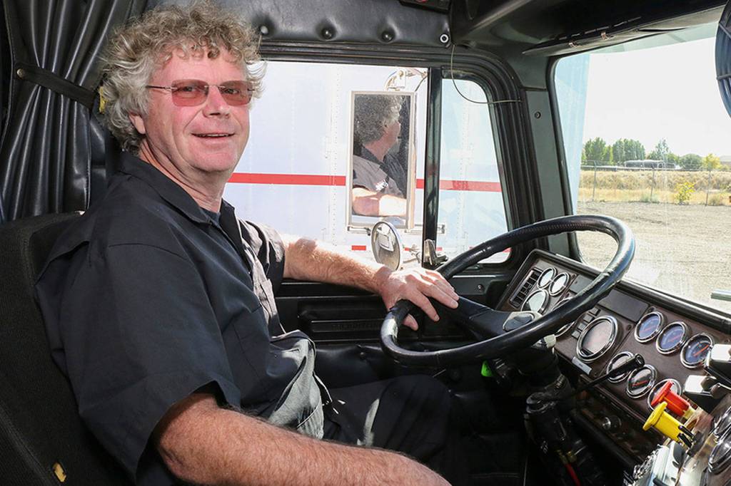 Long-haul trucker to share stories at Island Books