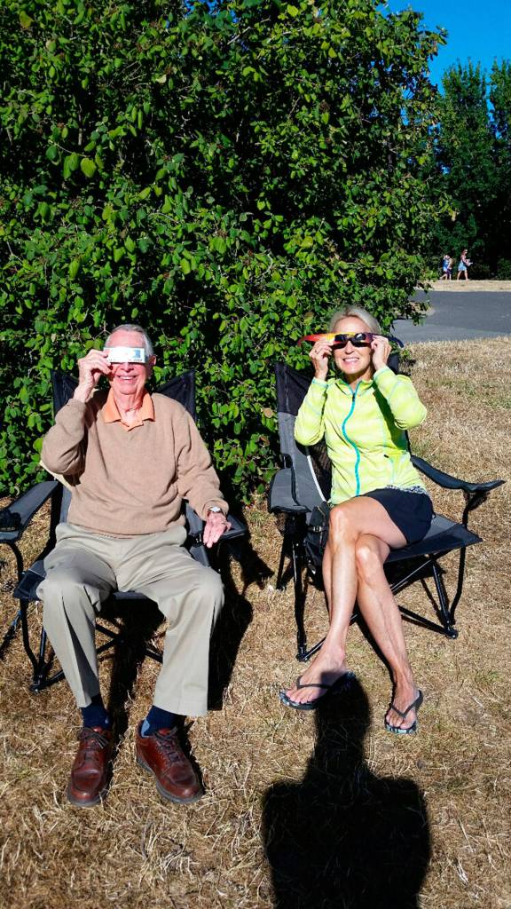 Spectators watch the eclipse at Luther Burbank Park. Photo courtesy of Diane Mortenson/Mercer Island Parks and Recreation