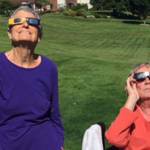 Total solar eclipse wows Mercer Island residents | Photos