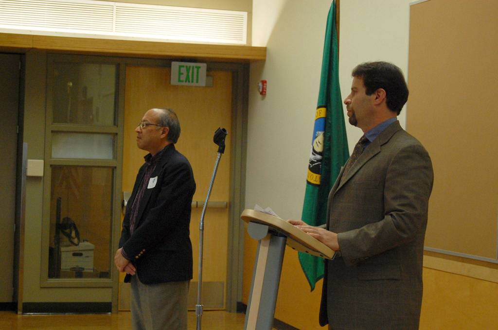 Council candidates Benson Wong and Mark Coen debate at a Mercer Island Chamber of Commerce meeting on Sept. 21. Katie Metzger/staff photo