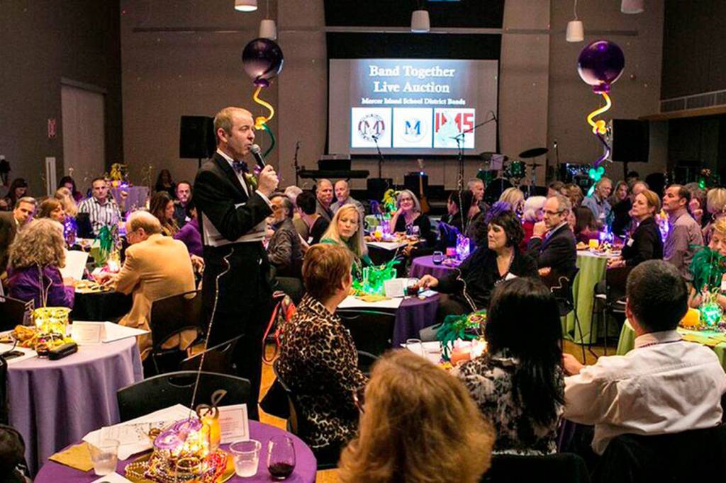 Mercer Island band boosters to host fundraiser on Oct. 28