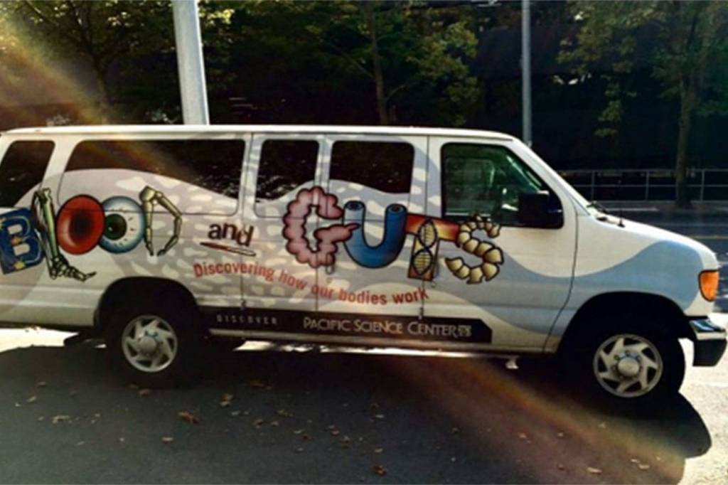 Pacific Science Center’s Science On Wheels visits Mercer Island this month