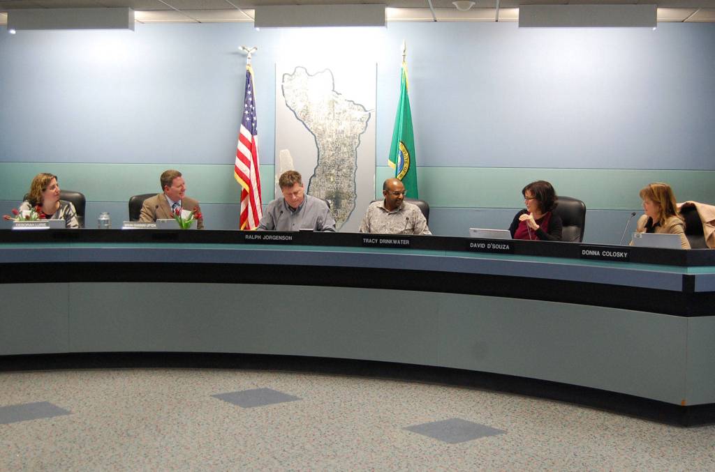 The Mercer Island School Board plays musical chairs after selecting its new leadership for 2018. Katie Metzger/staff photo