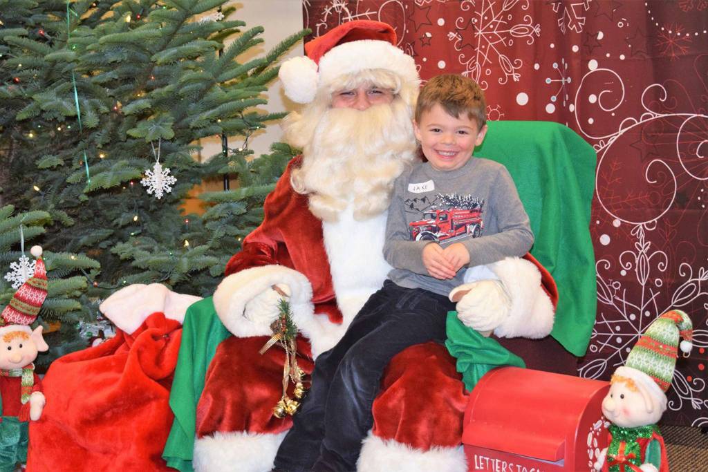 Santa visited the Mercer Island Community Center on Dec. 8 for Parents Night Out. Photo courtesy of Mercer Island Parks and Recreation
