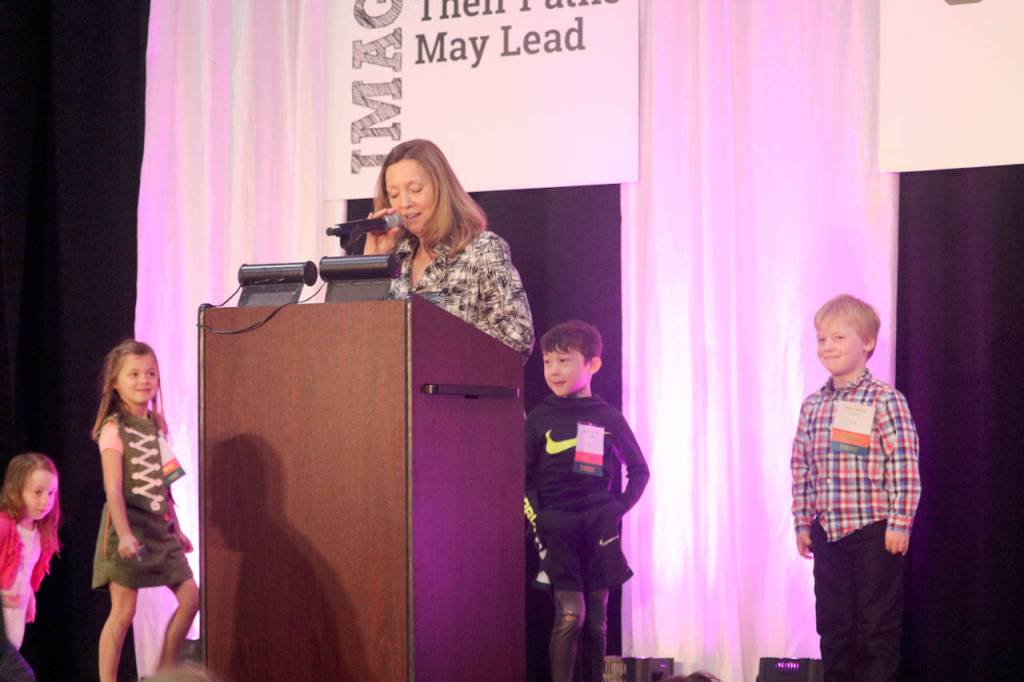 Mercer Island teacher Mary Mullen talks about the coding programs for young children the schools foundation helps to support. Evan Pappas/Staff Photo