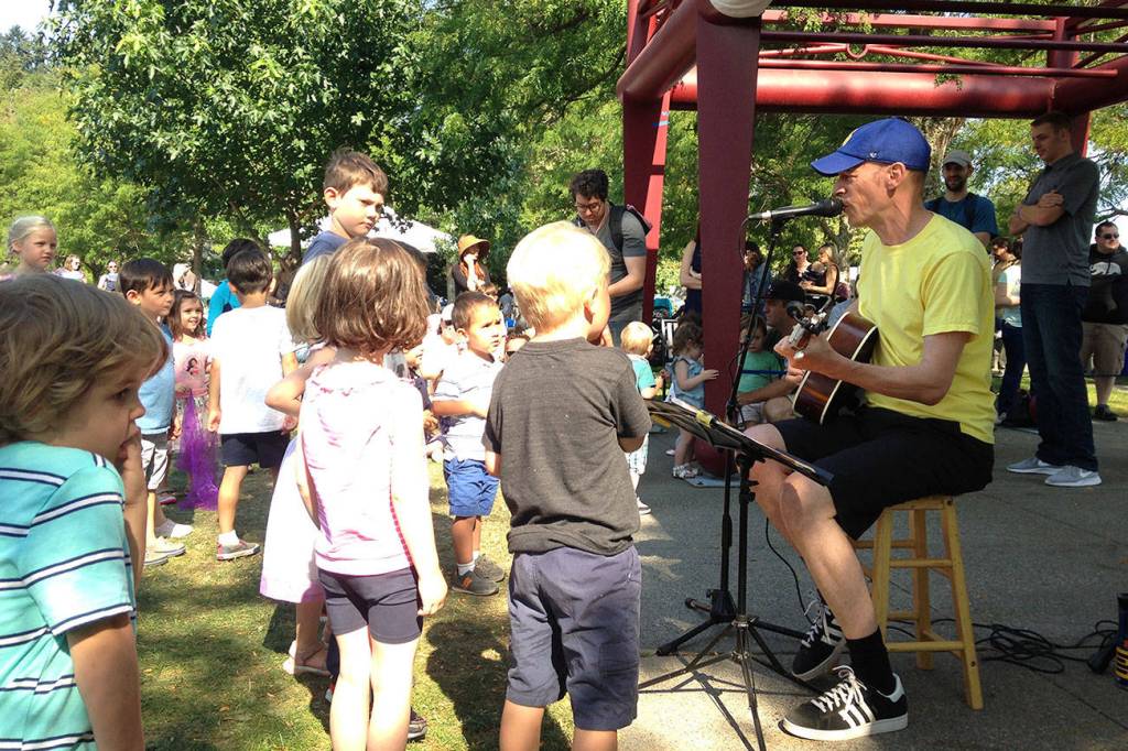 Photos courtesy of the Mercer Island Farmers Market