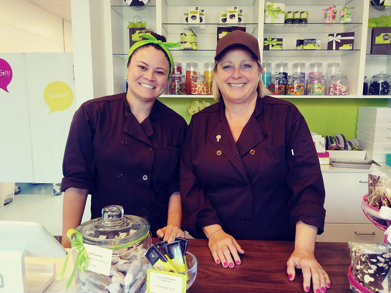 Island Treats opens downtown Mercer Island storefront