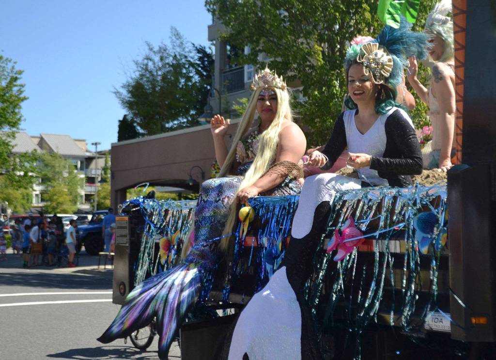 Mermaids wave to the crowd at the Mercer Island Summer Celebration parade on July 14. Katie Metzger/staff photo