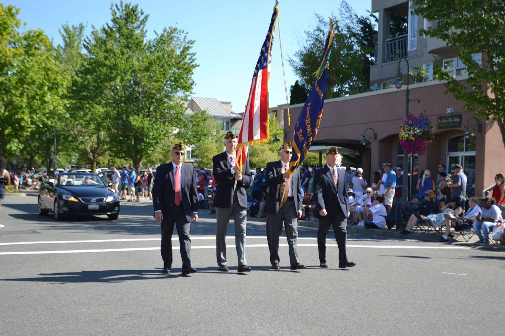 Mercer Island veterans lead off the Summer Celebration parade. Katie Metzger/staff photo