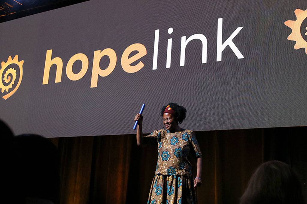 Hopelink clients, benefactors and advocates share stories at 23rd annual Reaching Out luncheon