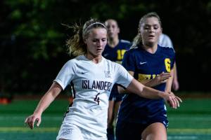 The Mercer Island Islanders girls soccer team captured a 1-0 victory against the Bellevue Wolverines on Oct. 25 in the regular season finale for both teams. Jackie Stenberg (pictured) scored the lone goal of the game between rival schools. The Islanders finished the 2018 regular season with an overall record of 15-0-1. Photo courtesy of Stephanie Ault Justus
