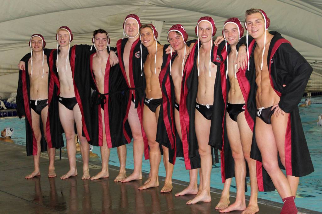 The Mercer Island Islanders boys water polo team earned a 19-1 win against Kennedy on senior night on Nov. 1. Mercer Island seniors pictured include Jacob Goldfarb, Tyler Robinson, Peter Davis, Cole Brittain, Will Cero, William Lacrampe, Leif Gullstad, Julian Rizza and Nate Robinson. Photo courtesy of Dawn Friedland