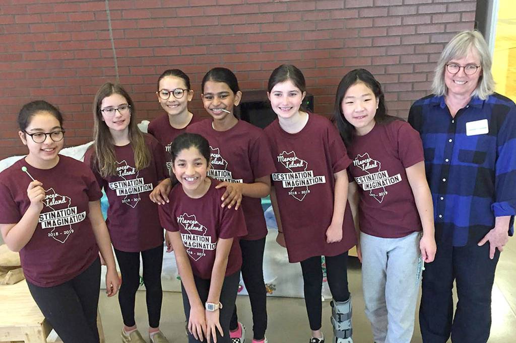 Record number of Mercer Island teams qualify for Destination Imagination state event