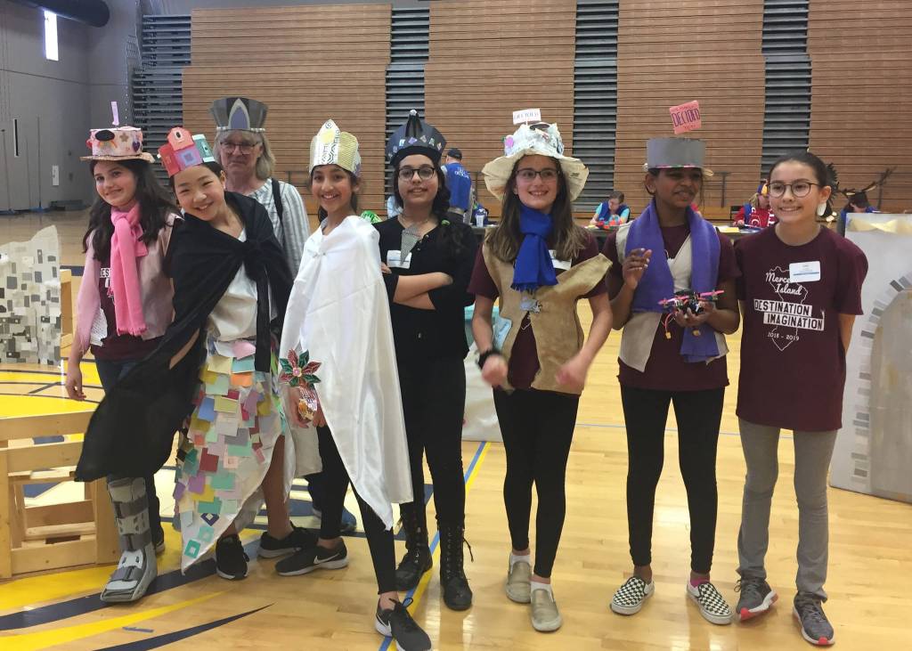 Six Mercer Island teams qualify for Global Finals