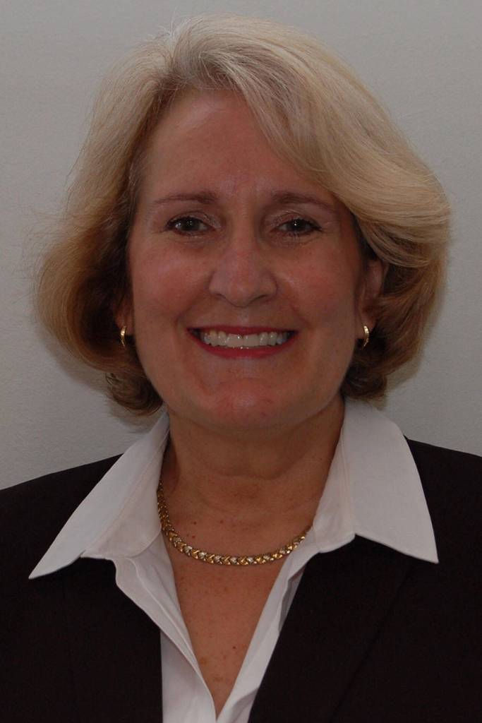 Photo courtesy of Robin Russell                                Robin Russell