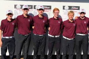 Mercer Island boys golf ride momentum into district tournament