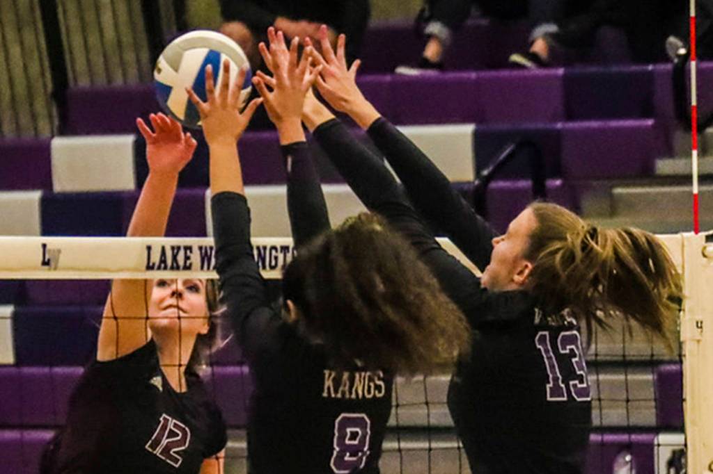 Mercer Island volleyball season ends with loss to Lake Washington