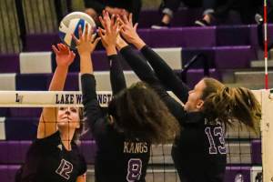 Mercer Island volleyball season ends with loss to Lake Washington