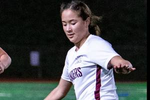 Soccer players receive all-league honors, Pettigrew competes at state cross-country meet | Mercer Island prep sports roundup