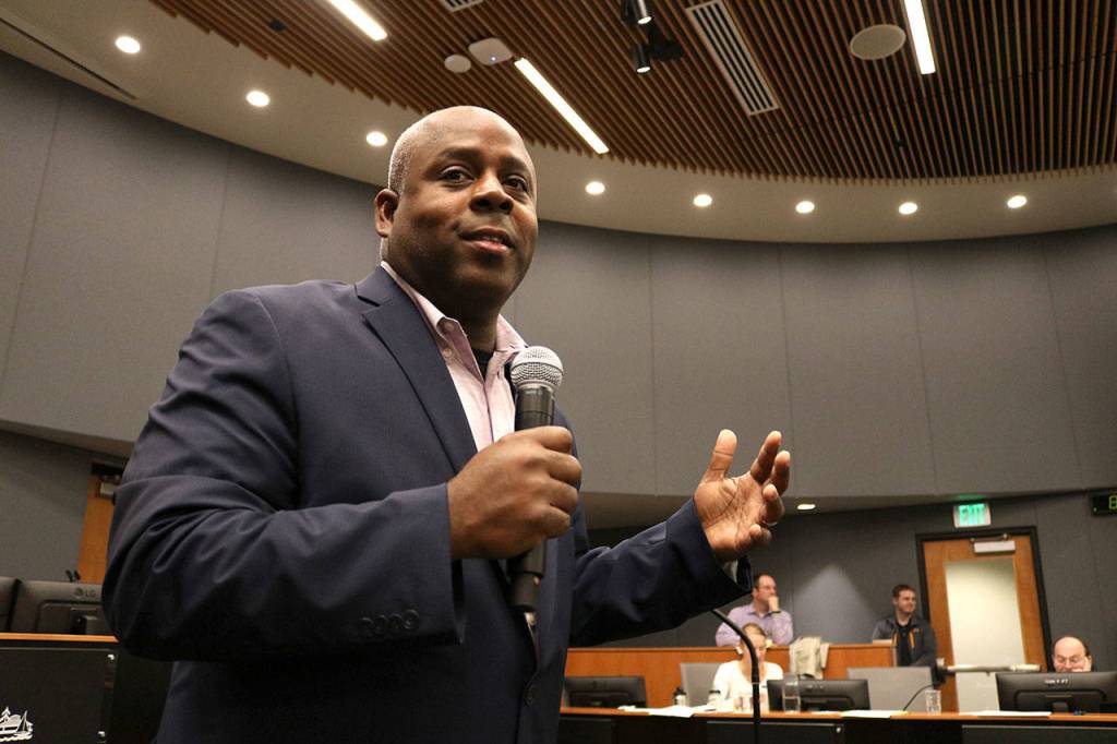 James Whitfield speaks at a community-led town hall meeting at Kirkland City Hall on Nov. 27, 2018 following an incident at Menchies Frozen Yogurt Shop in which the police was called on a black man. Kailan Manandic/staff photo