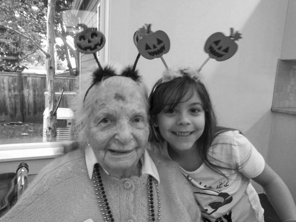 Above and below, 7-year-old Ingrid Malinoschi and her best friend Aagot Kate Rosellini, who is turning 106 years old in 2019.