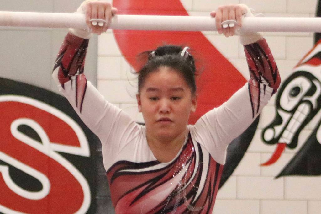 Ressmeyer has giant bar routine at state