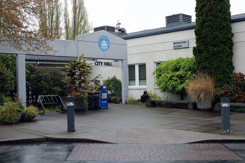 Exterior of Mercer Island City Hall. Photo courtesy city of Mercer Island