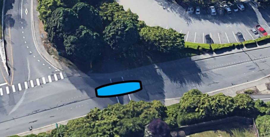 The following graphic outlines the citys crosswalk safety project on West Mercer Way. Courtesy of the city of Mercer Island