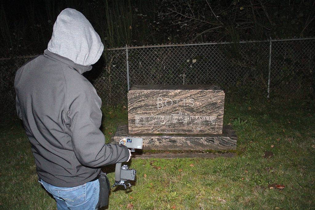 CPIs investigation led founder Kyle Richmond to the resting place of Dr. Howard Botts and his wife, Phrania. Photos by Ray Miller-Still
