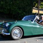 A thumbs up from a driver on the car cruise. Andy Nystrom/ staff photo