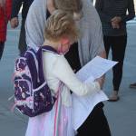A Northwood school administrator helps a student map out her schedule. Andy Nystrom/ staff photo