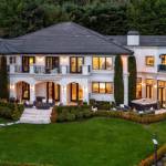 Russell Wilsons $28 million Lake Washington home (Screenshot from Redfin website)