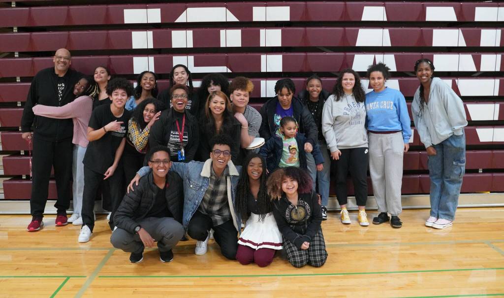 Black Student Union (BSU) students pictured with the groups advisers Kelly John-Lewis and Valerie Perine at the BSU dinner. Photo courtesy of Beniam Yetbarek