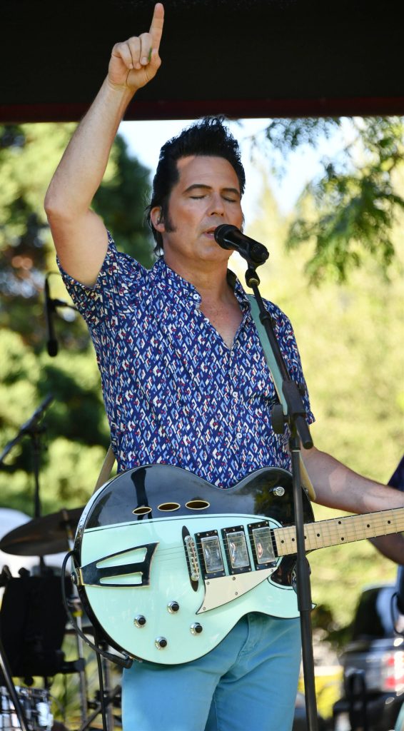 Wally and The Beaves rock the crowd. Andy Nystrom/ staff photo