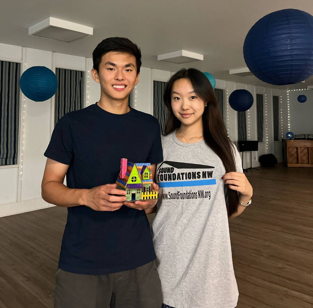 Fundraiser co-hosts Ryan Hsi and Grace Go. Photo courtesy of Brooks Kahsai