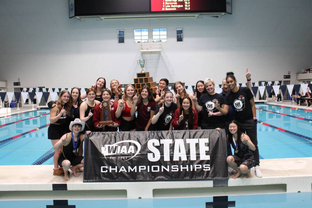 Mercer Island High School girls swim and dive 3A state champions. Photo courtesy of Chauntelle Johnson/MIHS Girls Swim Dive
