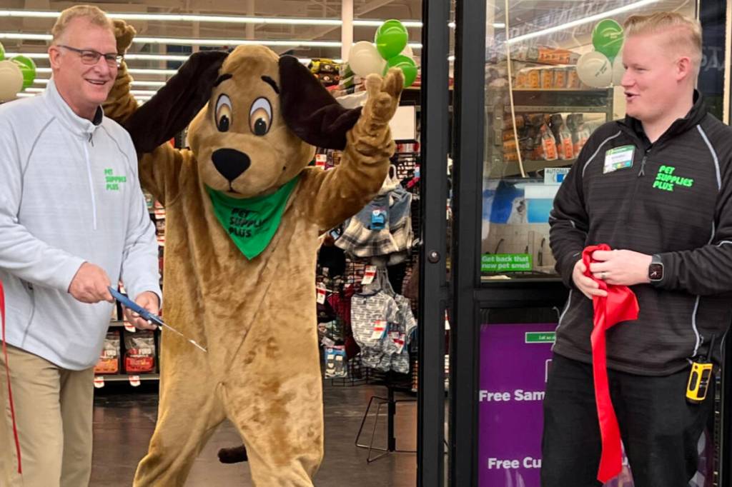Bob Fischer, owner, and son Brandon, COO, operate three owner of Pet Supplies Plus stores in Western Washington.