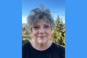 Marysville cancer survivor Robin Sparks wakes up every day with optimism. Im hopeful… I wake up every morning thinking, Its a great day to fight cancer because I live each day believing todays the day we will have a major medical breakthrough that will end cancer as we know it. Photo courtesy of C-Suite Center for Hope.