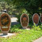In an effort to strengthen King Countys cultural sector and increasing public access to arts, heritage, science, public art and historic preservation education and experiences, 4Culture and Doors Open will bring funding to local non-profit organizations in 2025 and beyond. Susan Point. Northwind Fishing Weir Legend, 1997. Carved and painted cedar with cast concrete. Green River Trail, Tukwila, WA. King County Public Art Collection. Photo: joefreemanjunior.com