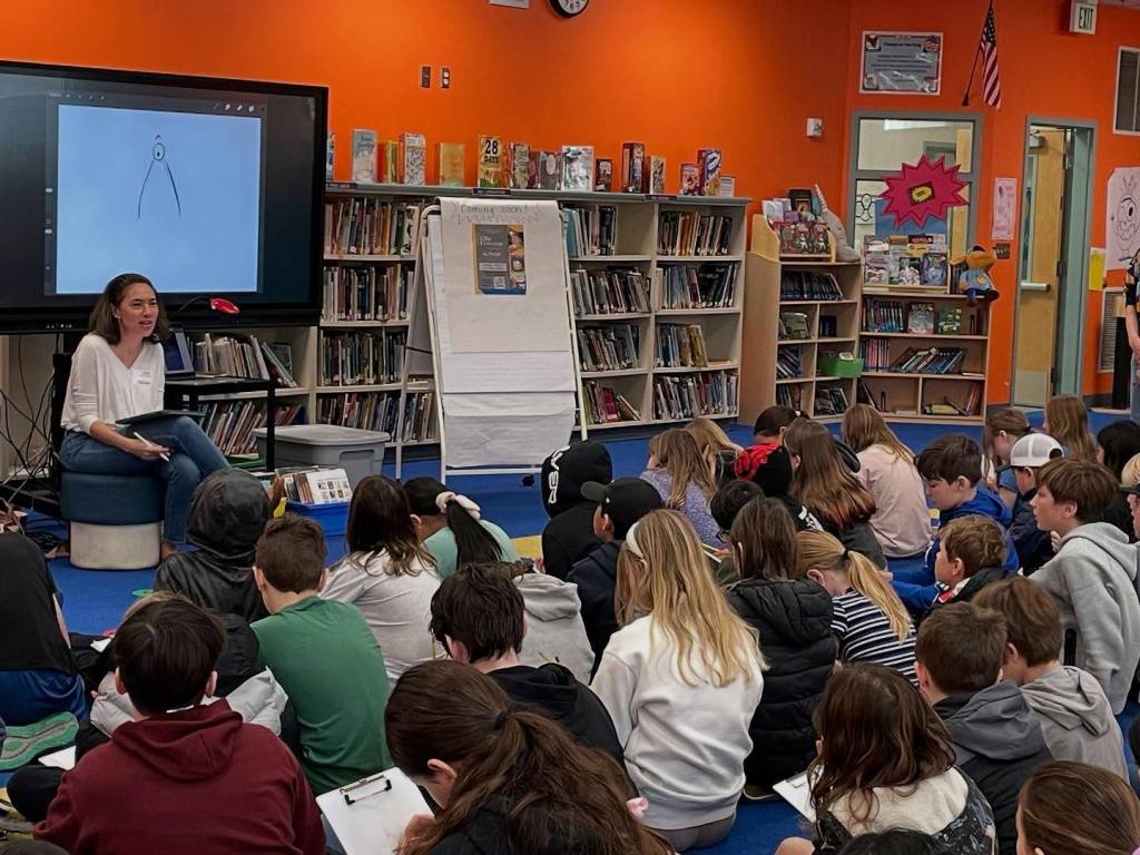 Author Ellie Peterson presented a graphic novel workshop to all students at Lakeridge Elementary School on March 25. The Lakeridge PTSA and the Mercer Island Schools Foundation combined a grant to facilitate the Kirkland authors visit. Photo courtesy of the Mercer Island School District