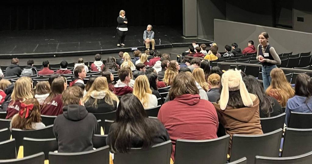 Mercer Island High School seniors attended the sexual assault awareness assembly on March 19. Photo courtesy of the Mercer Island School District