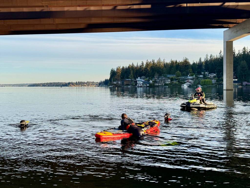 Divers search Lake Washington near the Mercer Island boat ramp for a vehicle on the morning of April 15. Photo courtesy of the Mercer Island Police Department