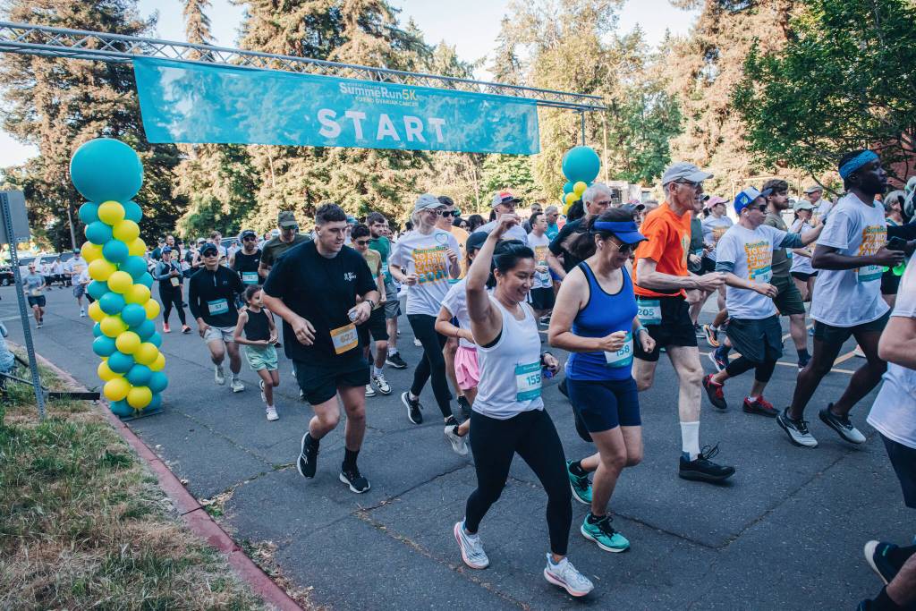 Participants move out from the starting line at the 2024 SummeRun. Photo courtesy of the Ovarian Cancer Research Alliance