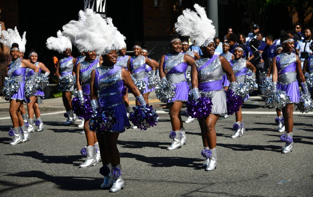 The Dolls Drill Team of Seattle entertains the crowd. Andy Nystrom/ staff photo